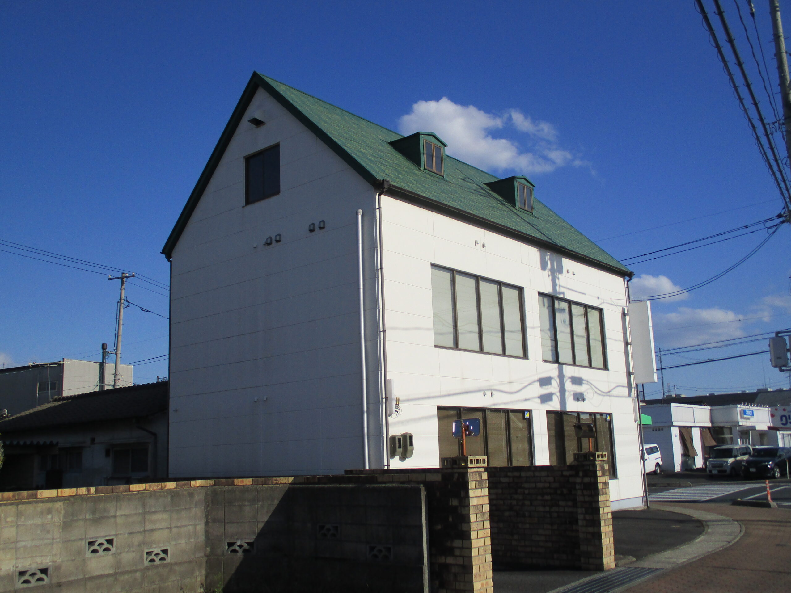 津山市 上河原 貸店舗 外部塗替工事